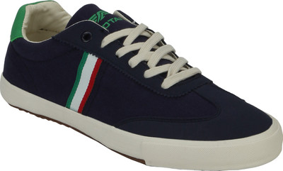 

Red Tape Men Sneakers For Men(Multicolor, Navy