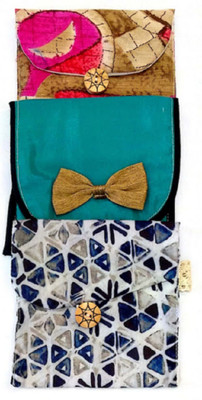 

Must Visit Cosmetic Pouch(Multicolor), Blue;neavy blue;pink;red