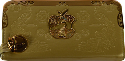 

Glitters Online Casual Gold Clutch