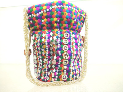 

fashion discovery fashion discovery_multi color potali bag Potli(Multicolor)