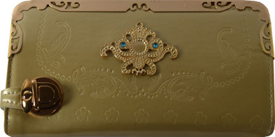 

Glitters Online Casual Gold Clutch