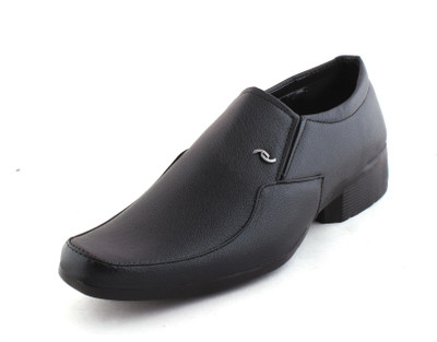 

Amanio Leather Formals Slip On For Men(Black