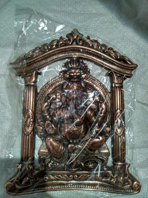 

MATERIALCRAFT DARBAR GANESH PLATE Decorative Showpiece - 28 cm(Aluminium, Brown)