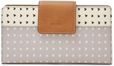 

Fossil Casual White Clutch