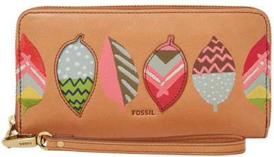 

Fossil Casual Red Clutch