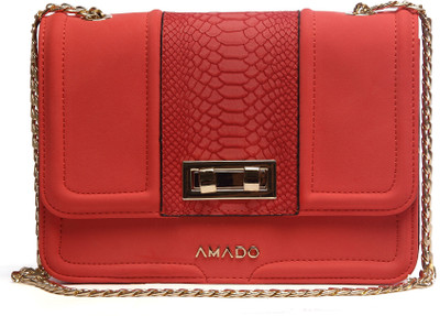 

Amado Party Red Clutch