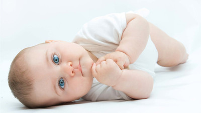 

Cute Baby Rolling Photographic Paper on LARGE PRINT 36X24 INCHES Photographic Paper(36 inch X 24 inch, Rolled)