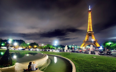 

Amazing View of Eiffel Tower in Paris City of France HD Wallpaper poster on LARGE PRINT 36X24 INCHES Photographic Paper(36 inch X 24 inch, Rolled)