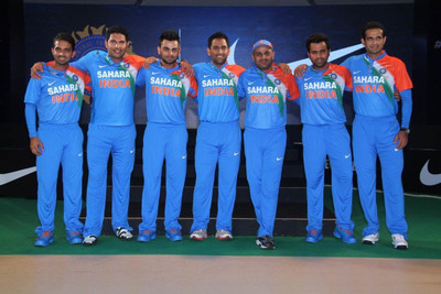 

indian cricketers high definition wallpaper on LARGE PRINT 36X24 INCHES Photographic Paper(36 inch X 24 inch, Rolled)