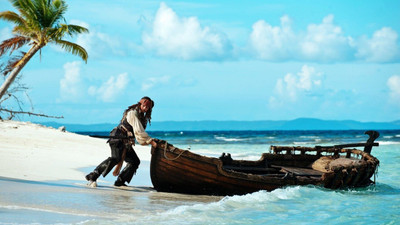 

Movie Pirates Of The Caribbean on LARGE PRINT 36X24 INCHES Photographic Paper(36 inch X 24 inch, Rolled)