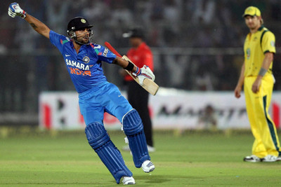 

Virat Kohli Celebrtion again Australia on quality paper 13x19 Paper Print(19 inch X 13 inch, Rolled)