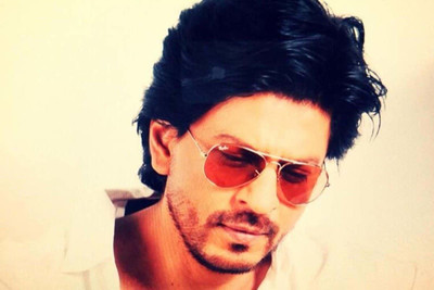 

Sharukh khan super star on fine art paper 13x19 Fine Art Print(19 inch X 13 inch, Rolled)
