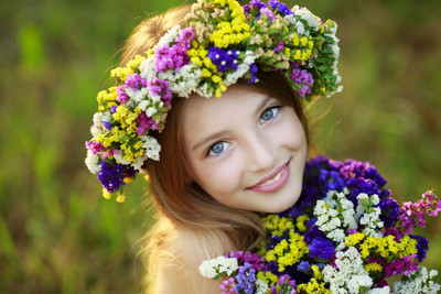 

People Children sweet gorgeious on LARGE PRINT 36X24 INCHES Photographic Paper(24 inch X 36 inch, Rolled)