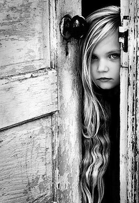 

Digital Painting Cute Girl on Door Poster Wallpaper on LARGE PRINT 36X24 INCHES Photographic Paper(36 inch X 24 inch, Rolled)