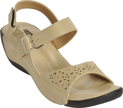 

ESPRADO Women Beige Wedges