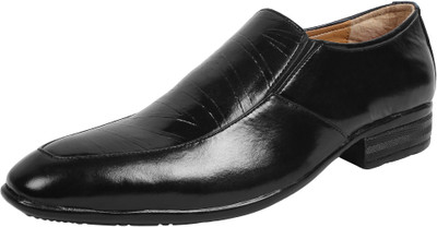 

SASSIE Slip On For Men(Black