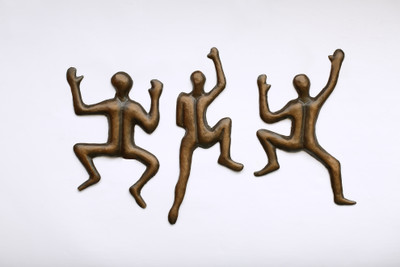

VedasExports Men on Wall Decorative Showpiece - 36.25 cm(Iron, Brown)