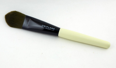 

Oriflame Sweden Facial Mask Brush(Pack of 1)