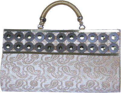 

PRIMEMART Casual Gold Clutch