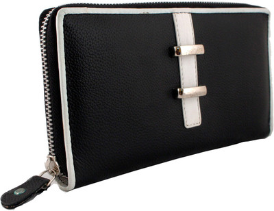 

Imex International Casual Black Clutch