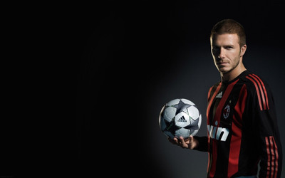 

david beckham celebrity football ball on fine art paper 13x19 Fine Art Print(19 inch X 13 inch, Rolled)