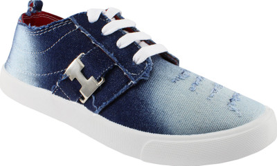 

Claptrap Sneakers For Men(Blue, White