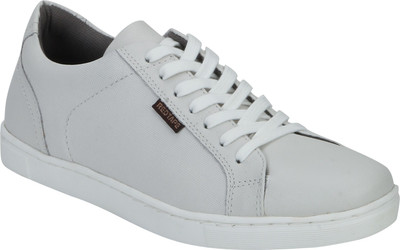 

Red Tape Men Leather Sneakers For Men(White