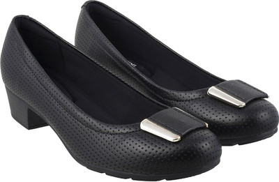 

Mochi Awesome Slip On For Men(Black, 11;black