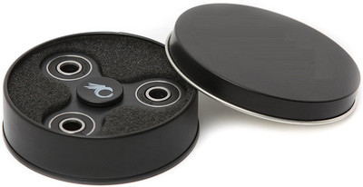 

VibeX ™ Tri-Spinner Ultra Fast Bearings Finger Spinner Hand Spinner Toy For Killing Time ,Relieves Stress And Anxiety Great Gift for Chlidren and Adults(Black)