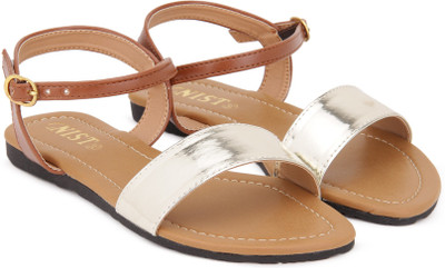 

Gnist Women Tan-Gold Flats