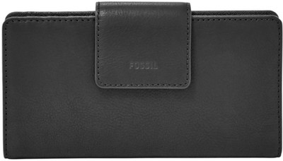 

Fossil Formal Black Clutch