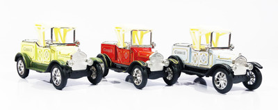 

Jack Royal 3 Combo Vintage Metal antique car toys kit(Multicolor)
