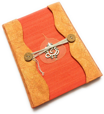 

Safar Regular Diary(Handmade Diary with recycled paper , Travel journals..for writing poetry or your first novel.Specially designed which is perfect for writing,Sketching and treasuring forever., Orange)