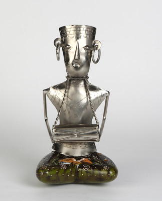 

VedasExports Sitting Doll D Decorative Showpiece - 25 cm(Iron, Silver)