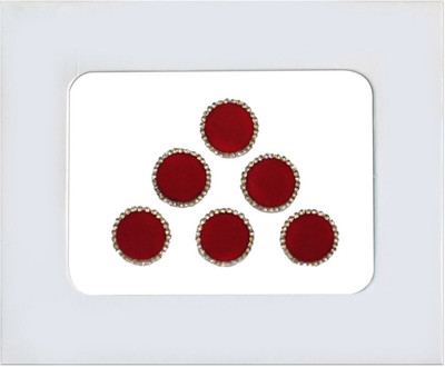 

Vaishali Bindi and Bangles Maroon Round Bindi Forehead Maroon Bindis(Stick - On)