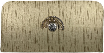 

Bizarre Vogue Party Beige Clutch