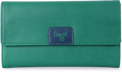 

Baggit Casual Green Clutch