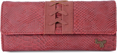 

Baggit Casual Red Clutch