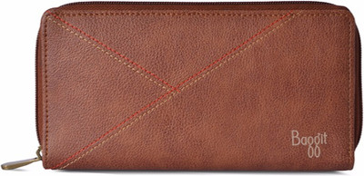 

Baggit Casual Brown Clutch
