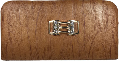 

Bizarre Vogue Party Tan Clutch