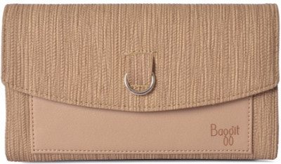 

Baggit Casual Beige Clutch