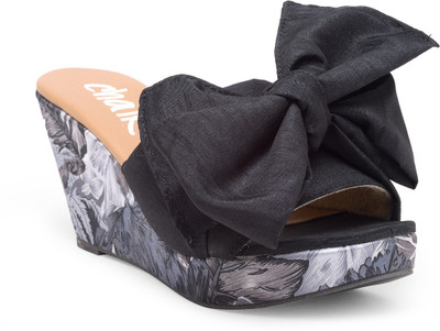 

Chalk Studio Women Black Wedges