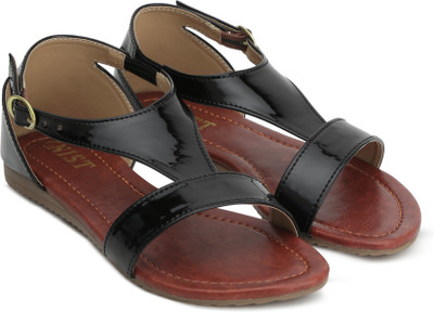 

Gnist Women Black Flats