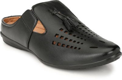 

Eego Italy Men Black Sandals