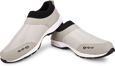 

uwok Trendy Walking Shoes For Men(White
