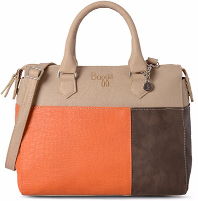 

Baggit Women Casual Beige PU Sling Bag