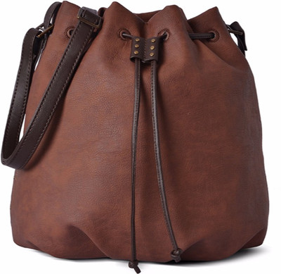 

Baggit Women Casual Brown PU Sling Bag