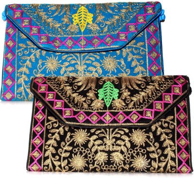 

Indian Sparrow Casual Multicolor Clutch