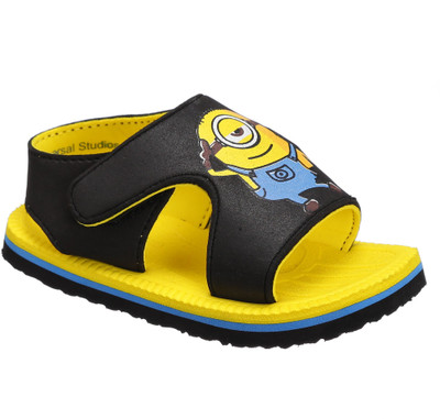 

Minions Boys Velcro Sports Sandals(Black, Black/yellow