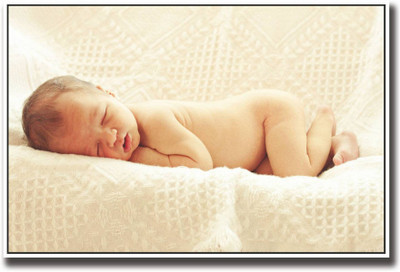 

Akhuratha Wall Poster For Room Cute Adorable Baby Child's Love New Born Infant Kids Toddlers Smiling Paper Print(12 inch X 18 inch, Rolled)